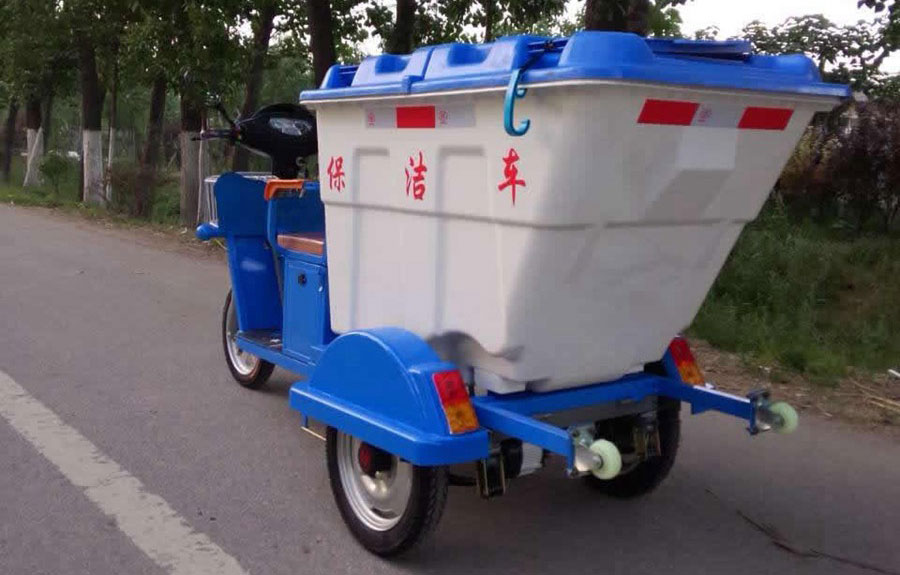 電動(dòng)三輪保潔車DG3500B500L塑料桶2
